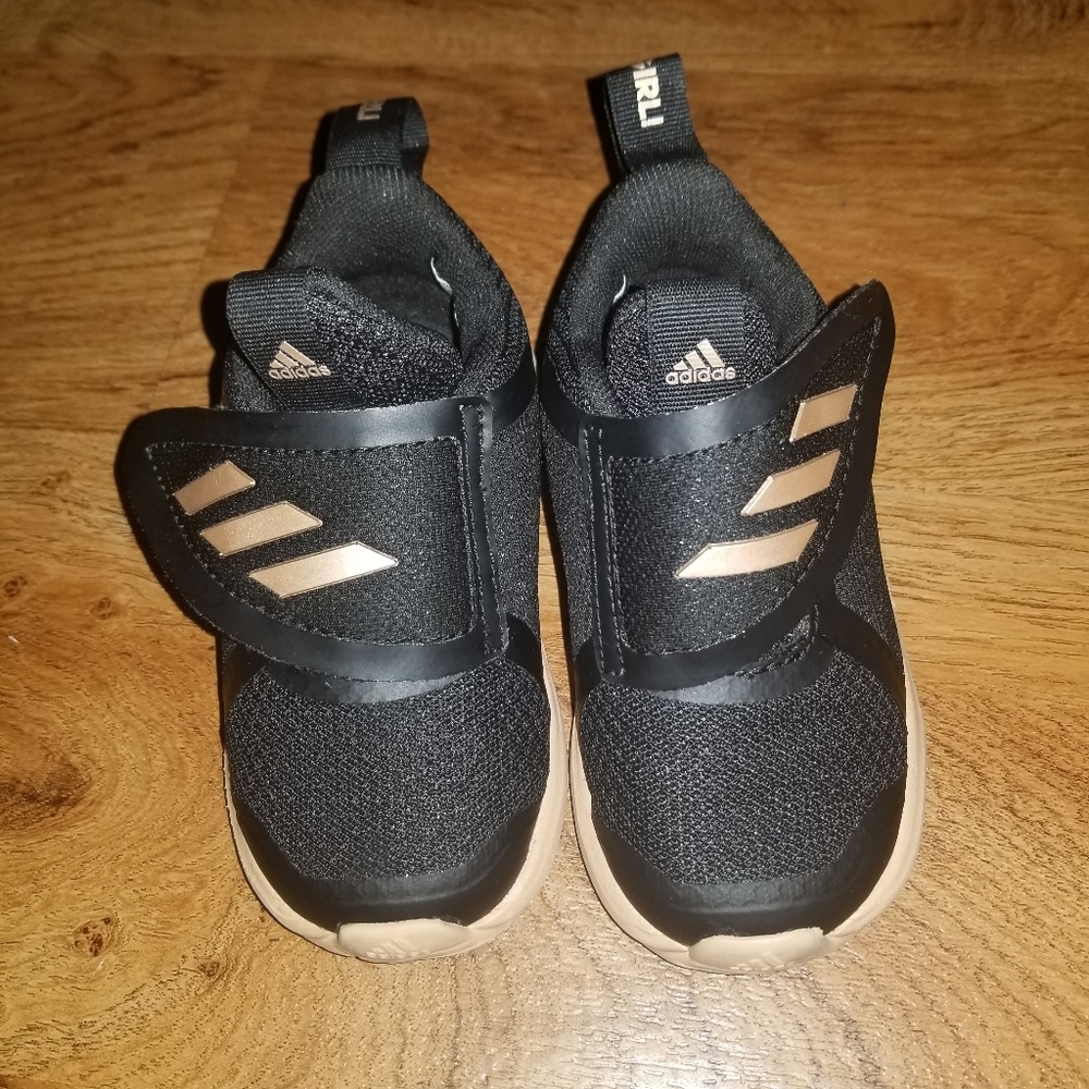 Adidas toddler sneakers